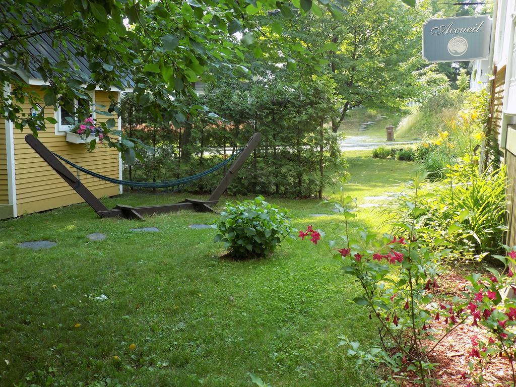 A L'Ancestrale B&B Magog Exterior foto